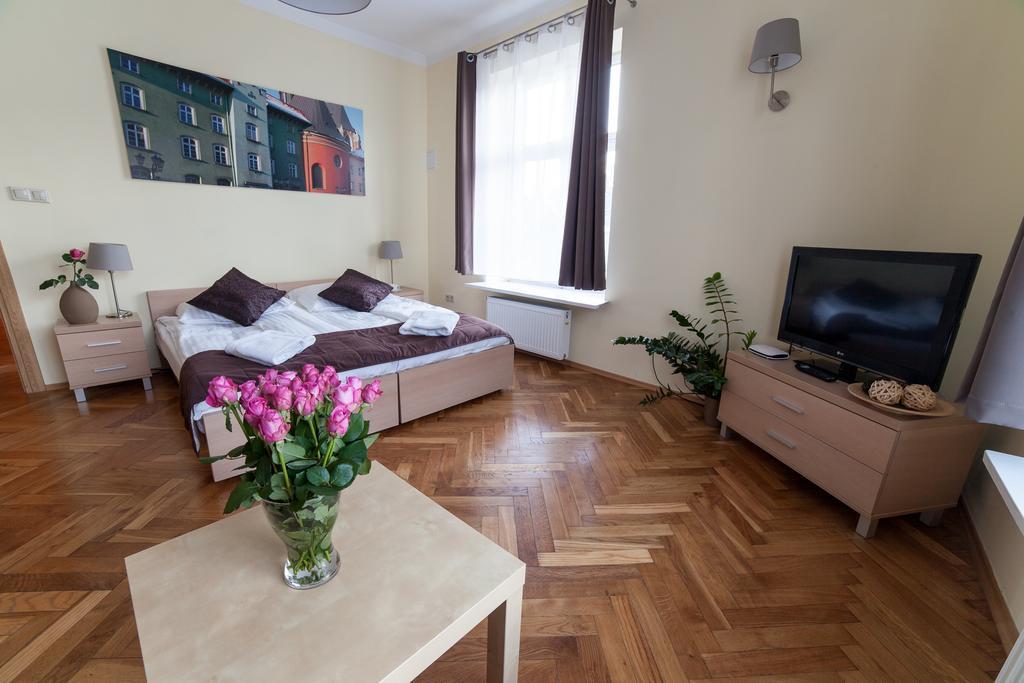 Place 4 You Apartments Krakow Bilik gambar