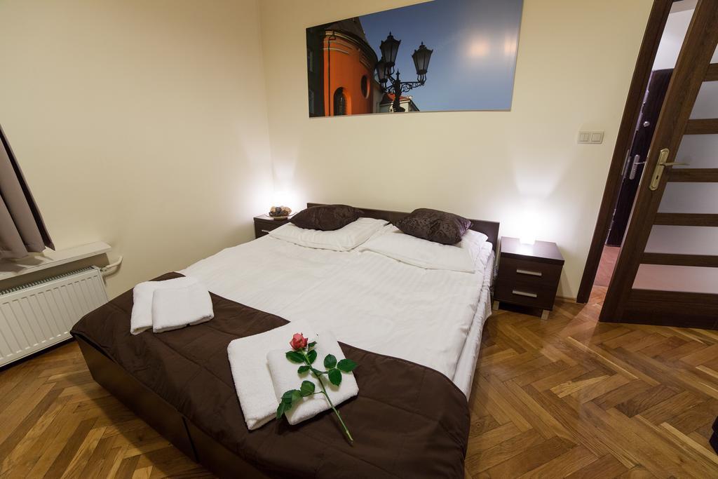 Place 4 You Apartments Krakow Bilik gambar