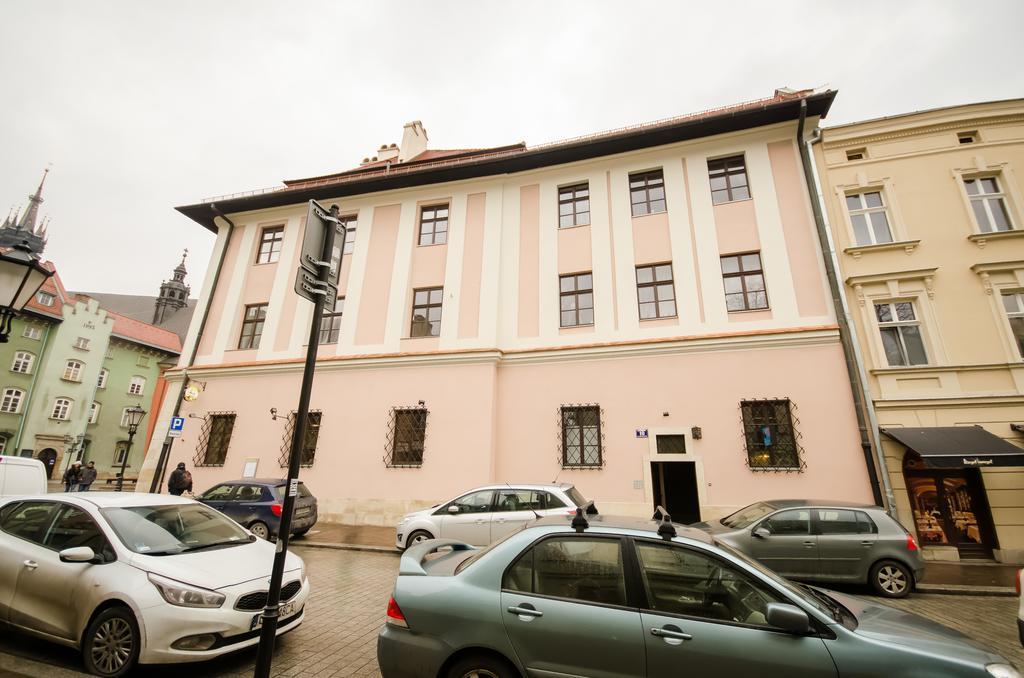 Place 4 You Apartments Krakow Luaran gambar