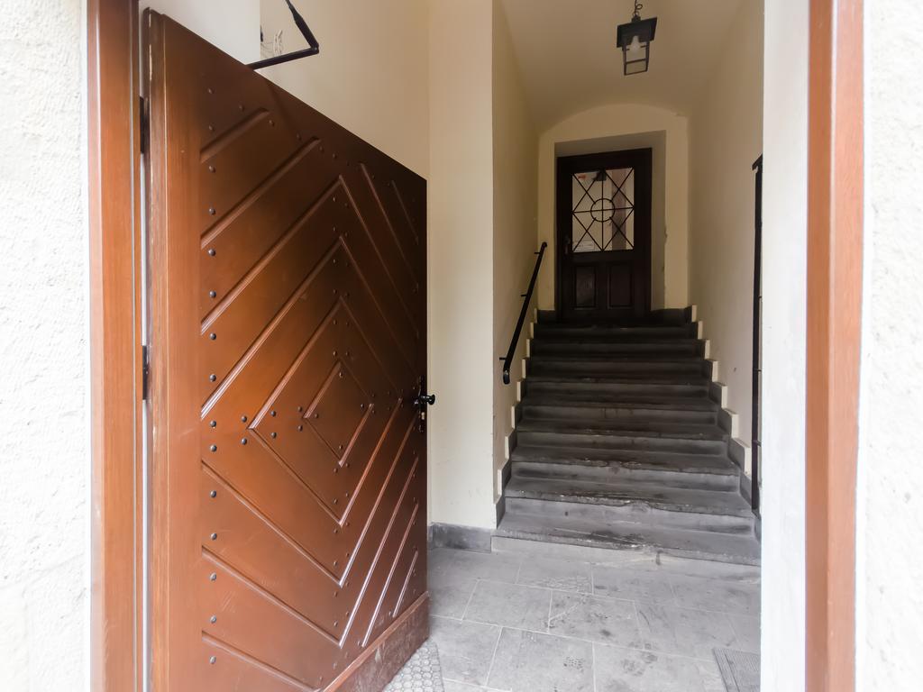 Place 4 You Apartments Krakow Luaran gambar
